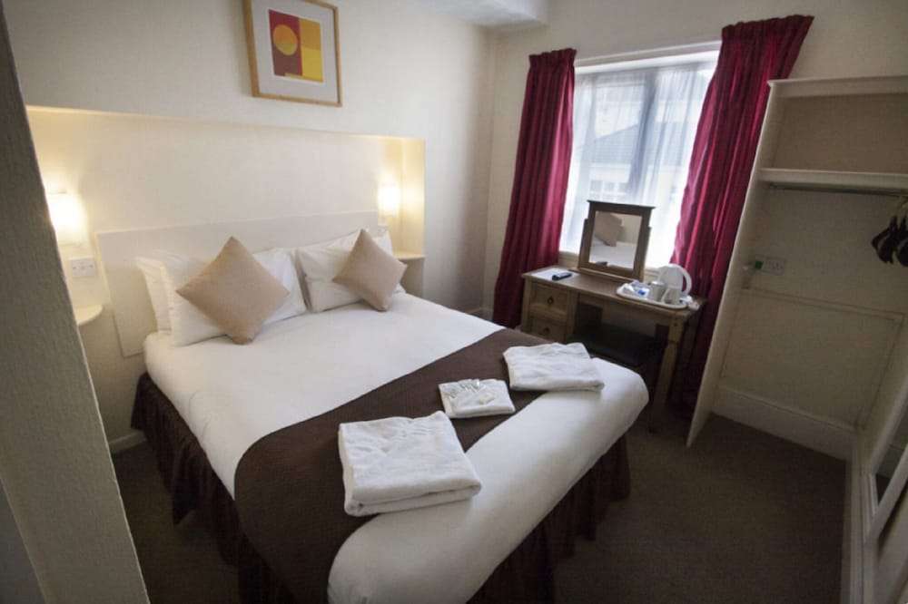 Brooklands Hotel Bed And Breakfast Bournemouth 14/32