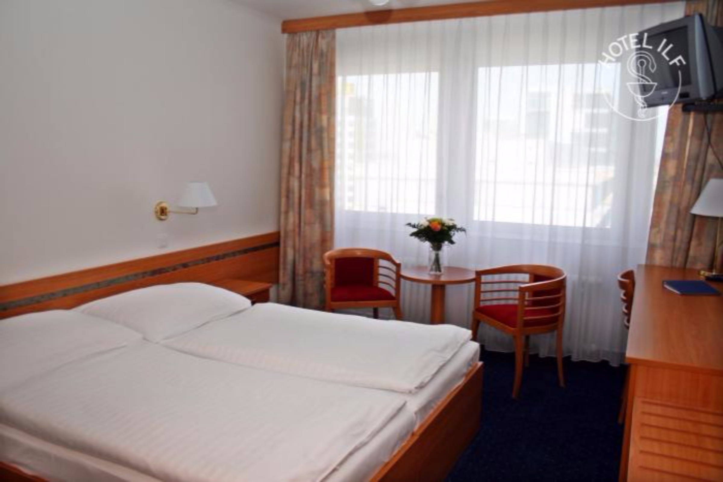 Ilf Hotel 10/26