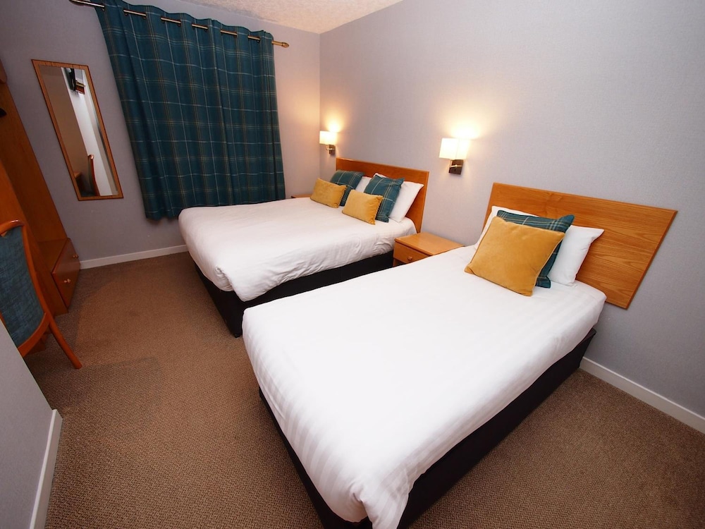 Park Hotel 8/50
