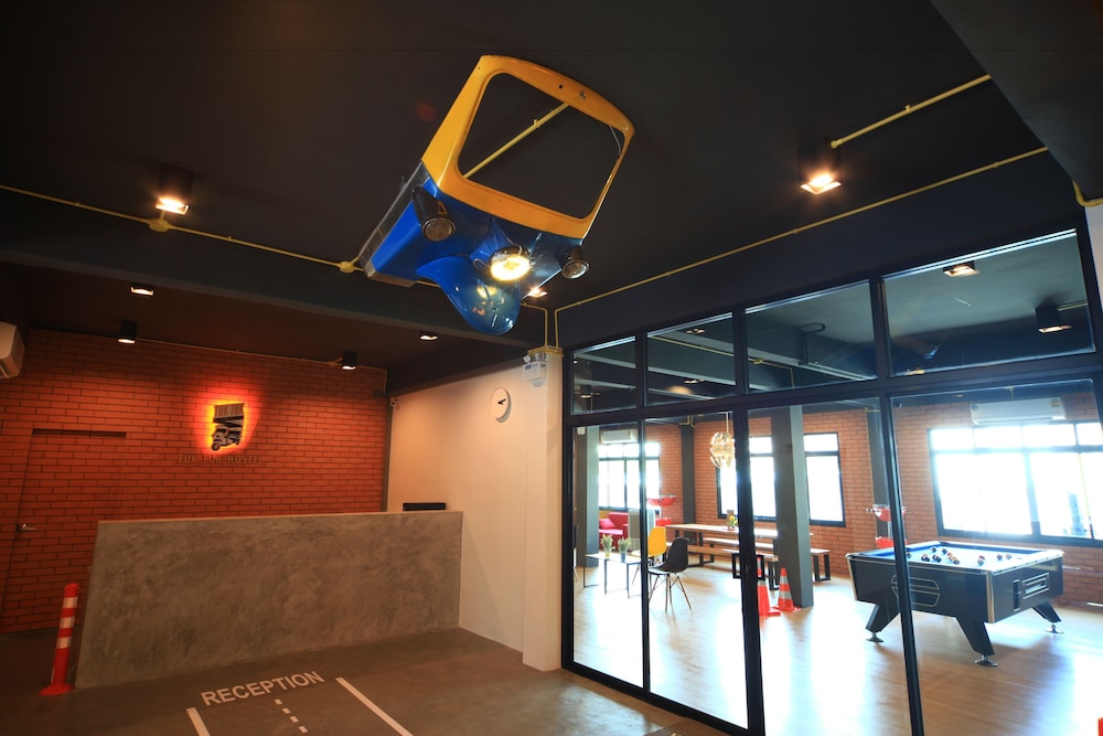 Tuk Tuk Hostel 46/70