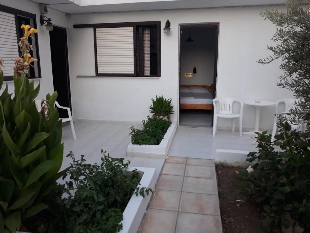 Andavis Hotel - Adults Only 9/50