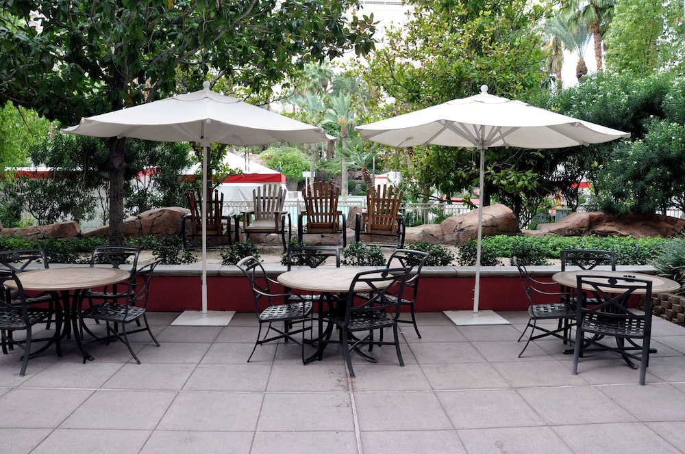 Hilton Grand Vacations Club Flamingo Las Vegas 29/37