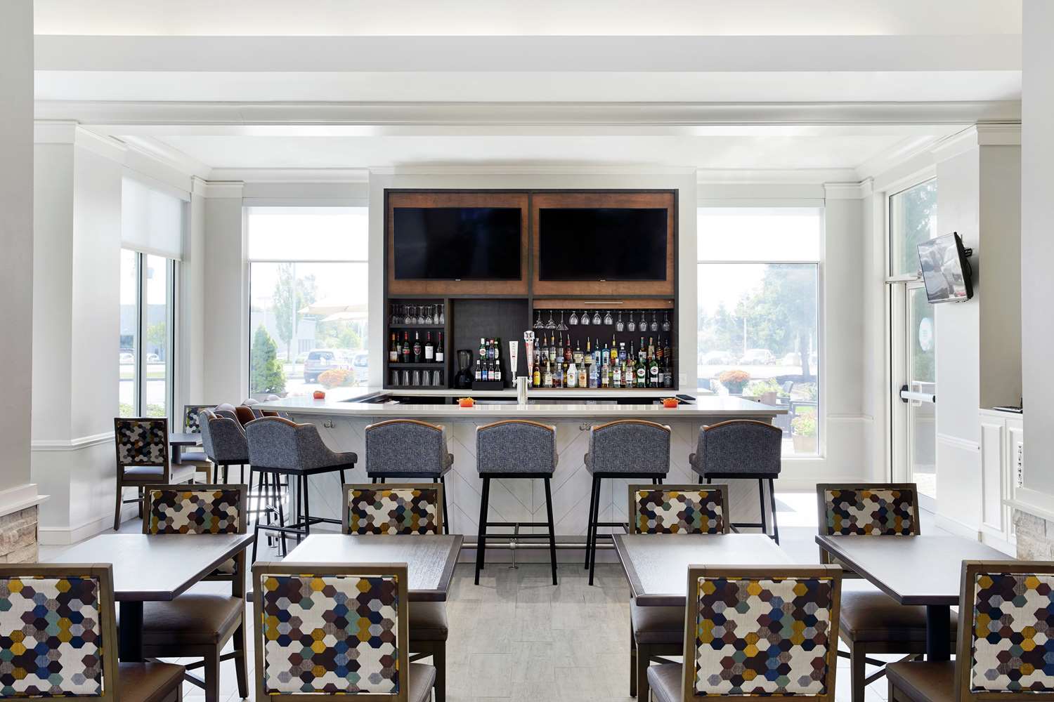 restaurant cafeteria
