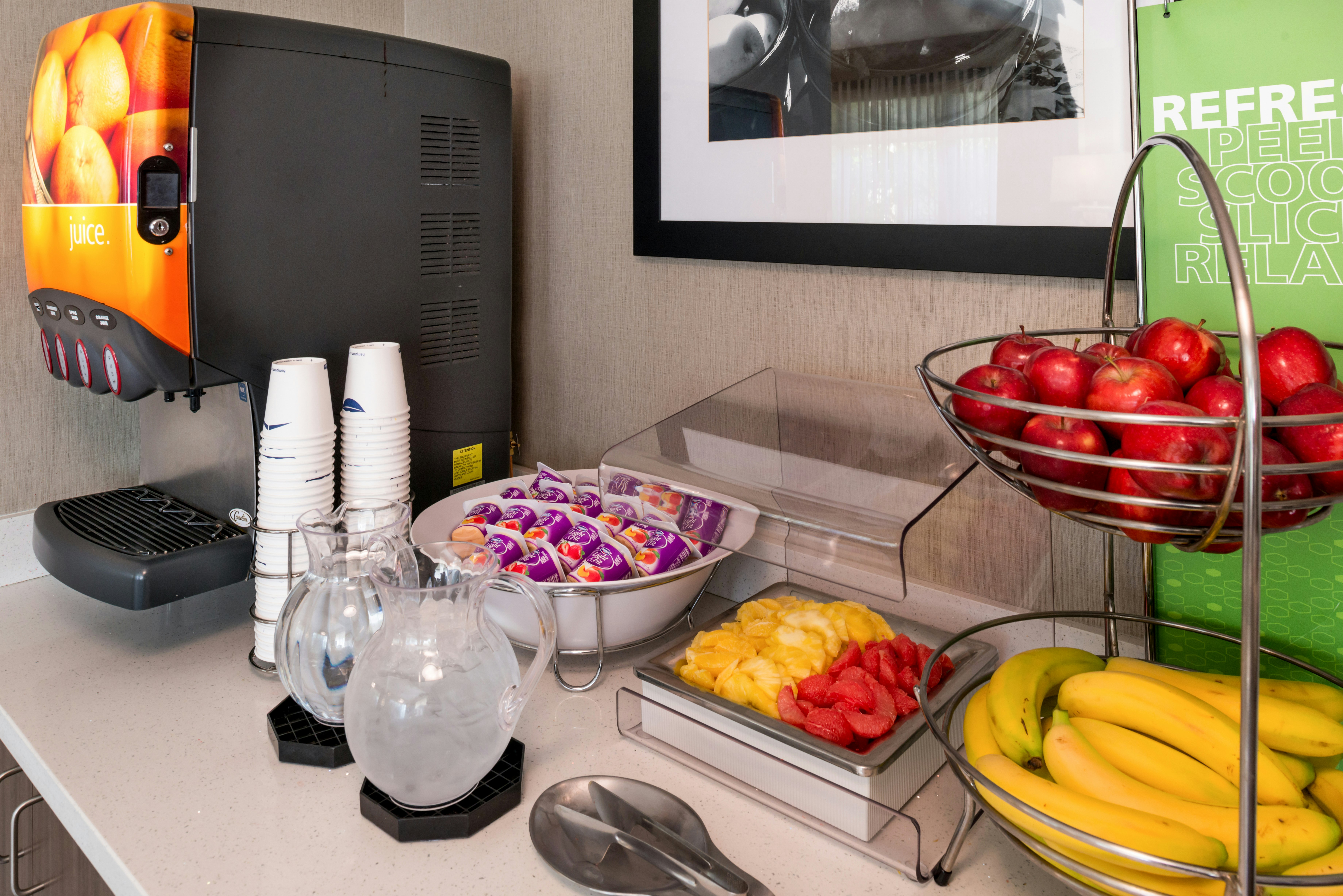 Hampton Inn Los Angeles West Covina 22/52