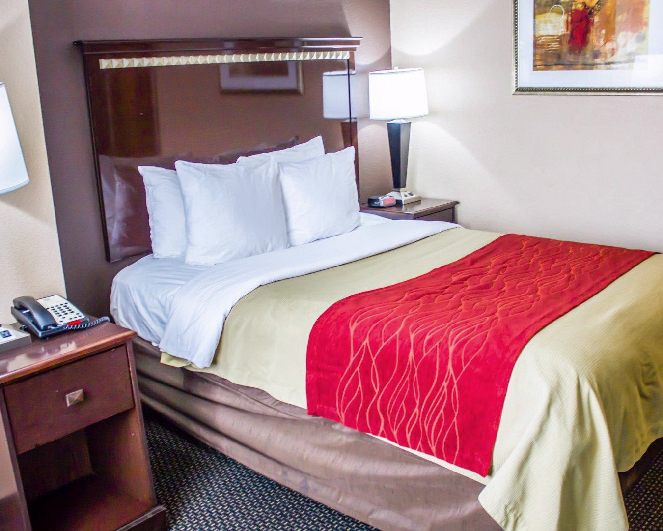 Travelodge by Wyndham Ozone Park 10/19