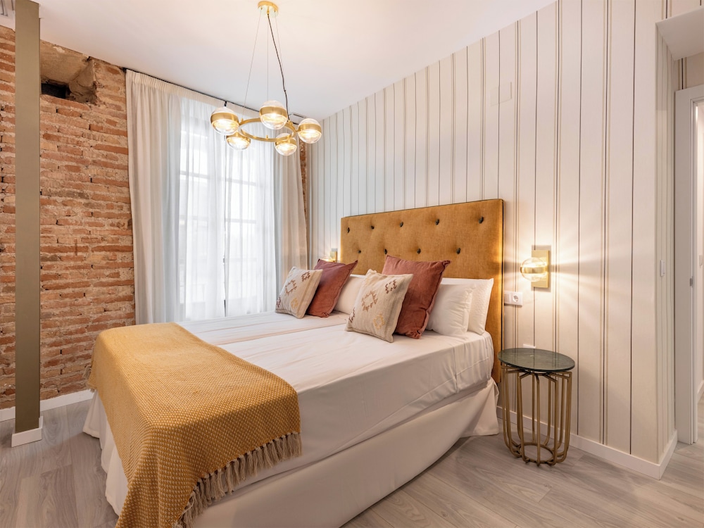 APARTAMENTOS PUERTA ELVIRA SUITES 3000 10/46