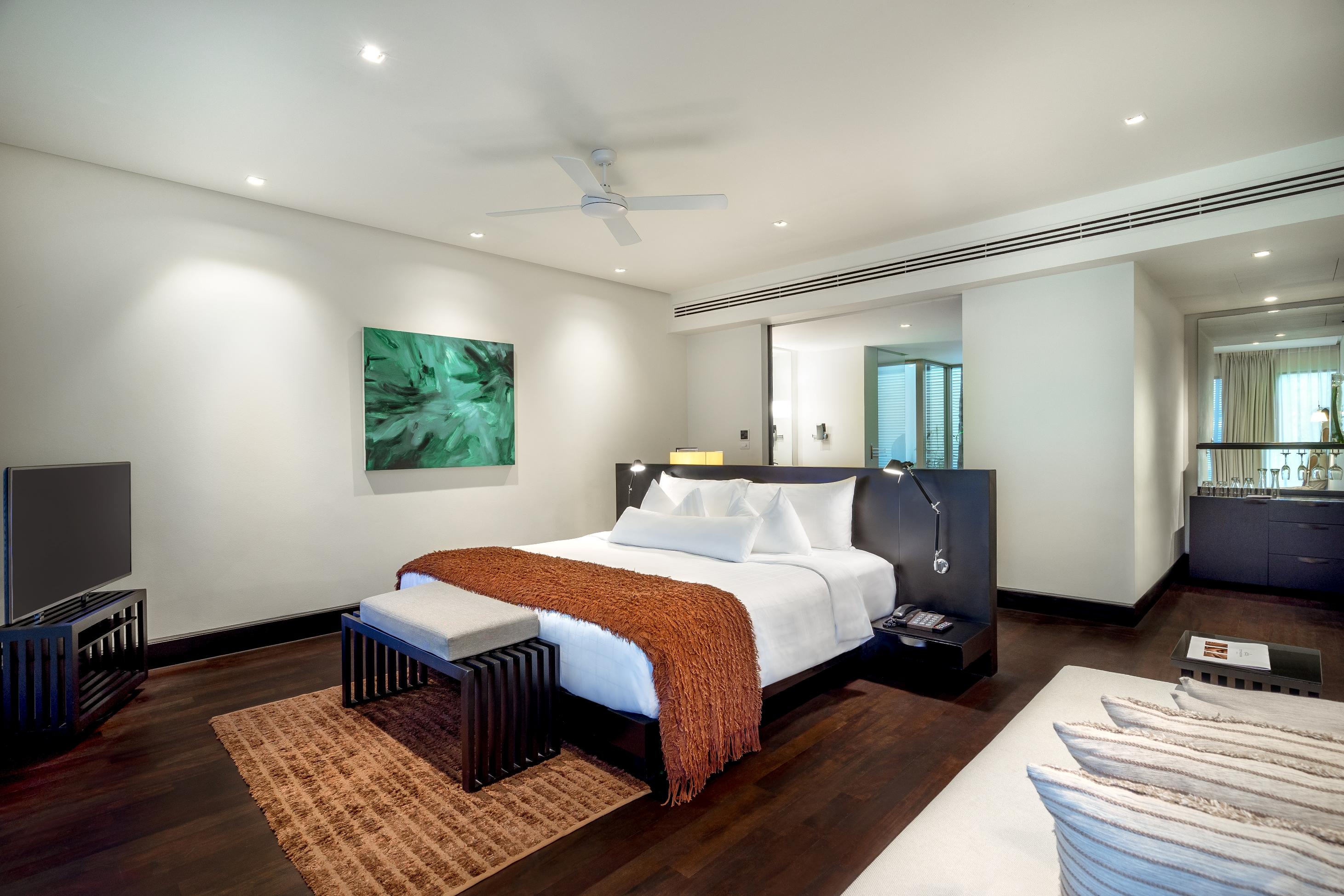 Room at Twinpalms Surin Phuket Resort, CHOENG THALE
