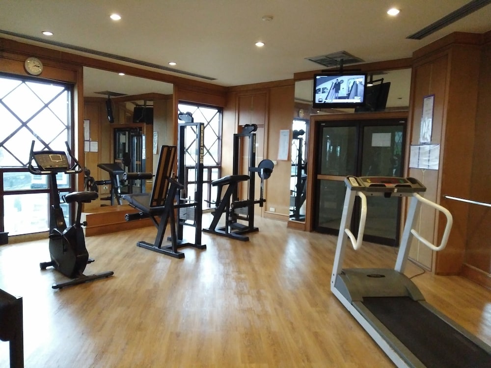 Thumrin Thana Hotel 42/71