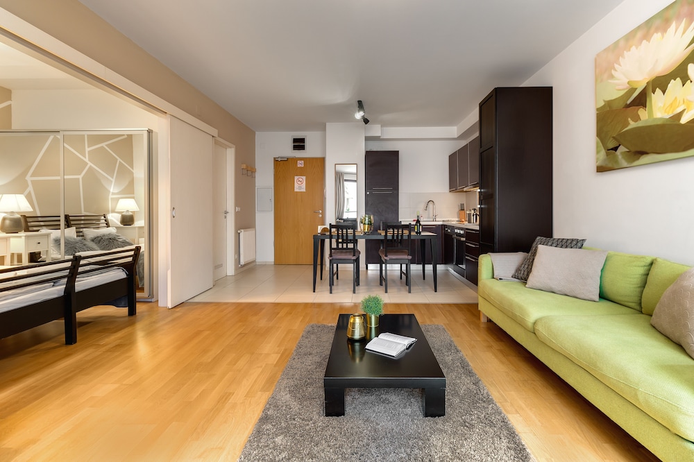 Quality Point Apartment 33/44