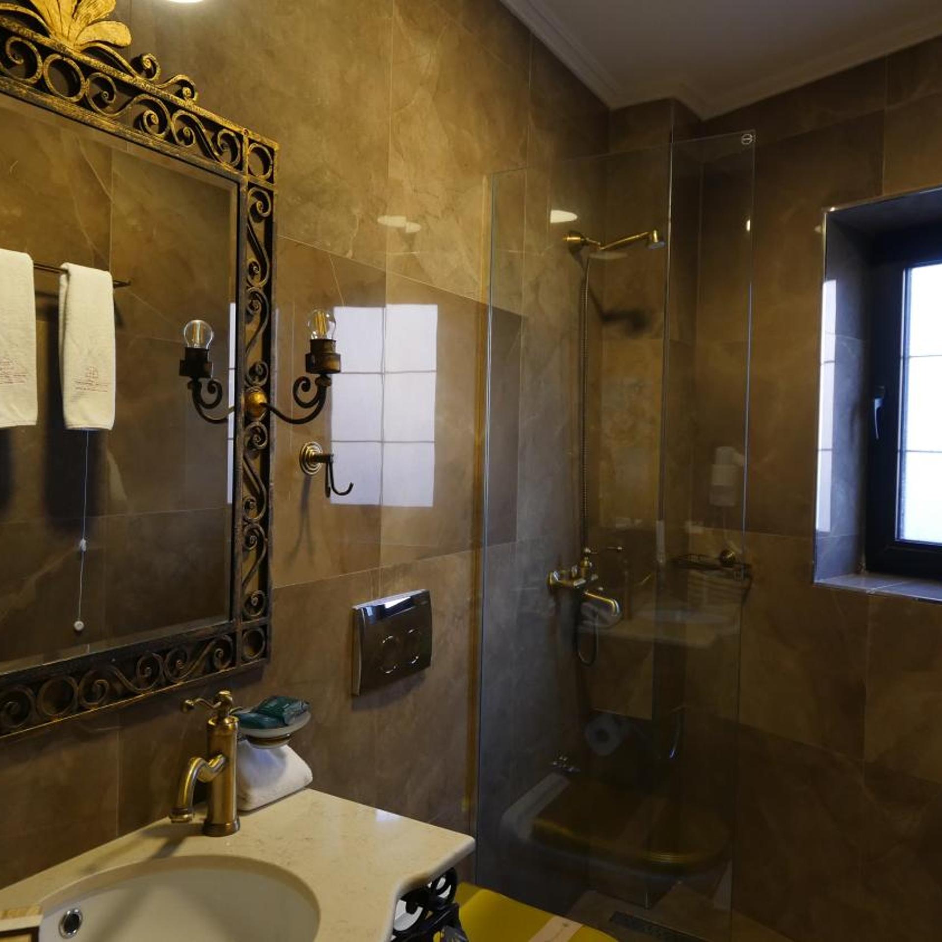 Hotel Epidamn Boutique & Spa 54/58