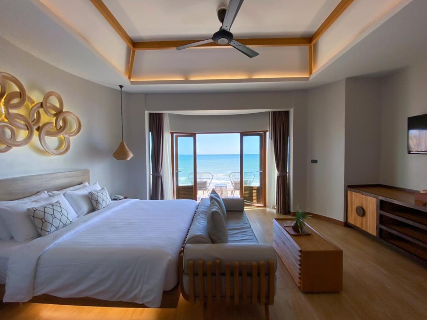 Villa, Beach Front، Maldives Beach Resort 3/8