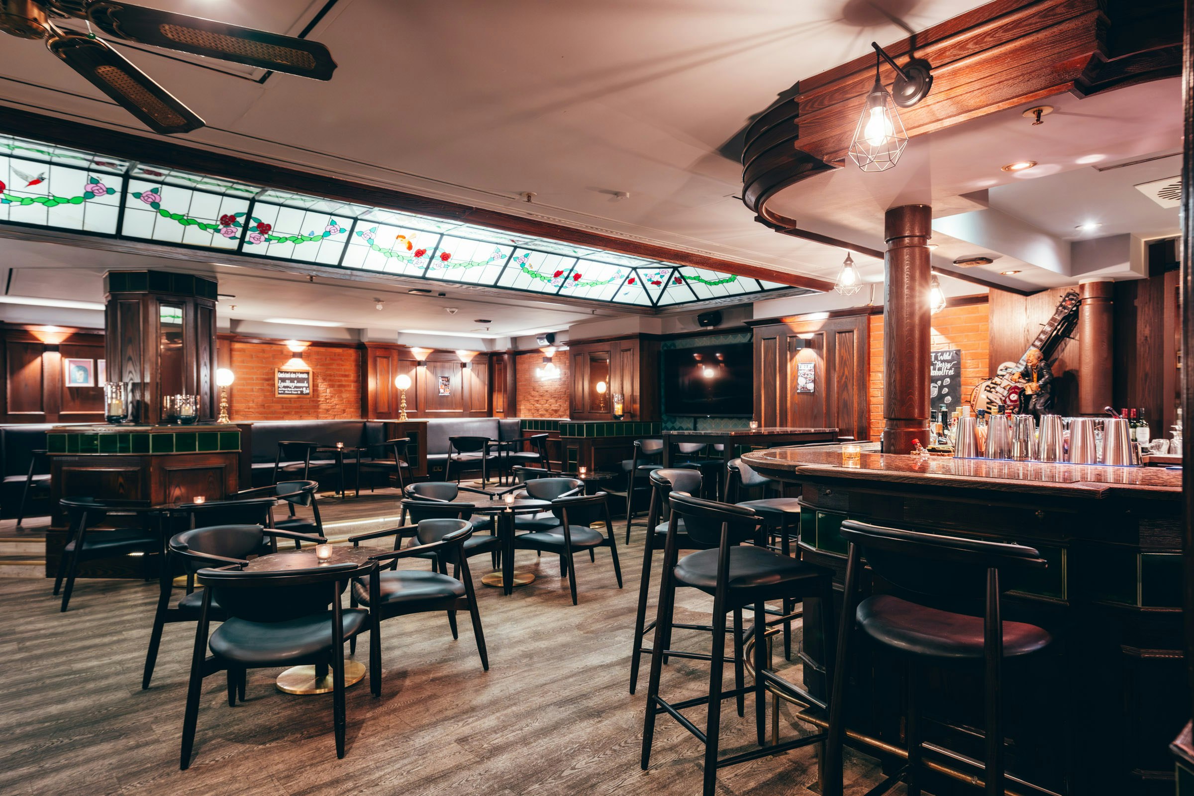 Leonardo Hotel Frankfurt City South 54/84