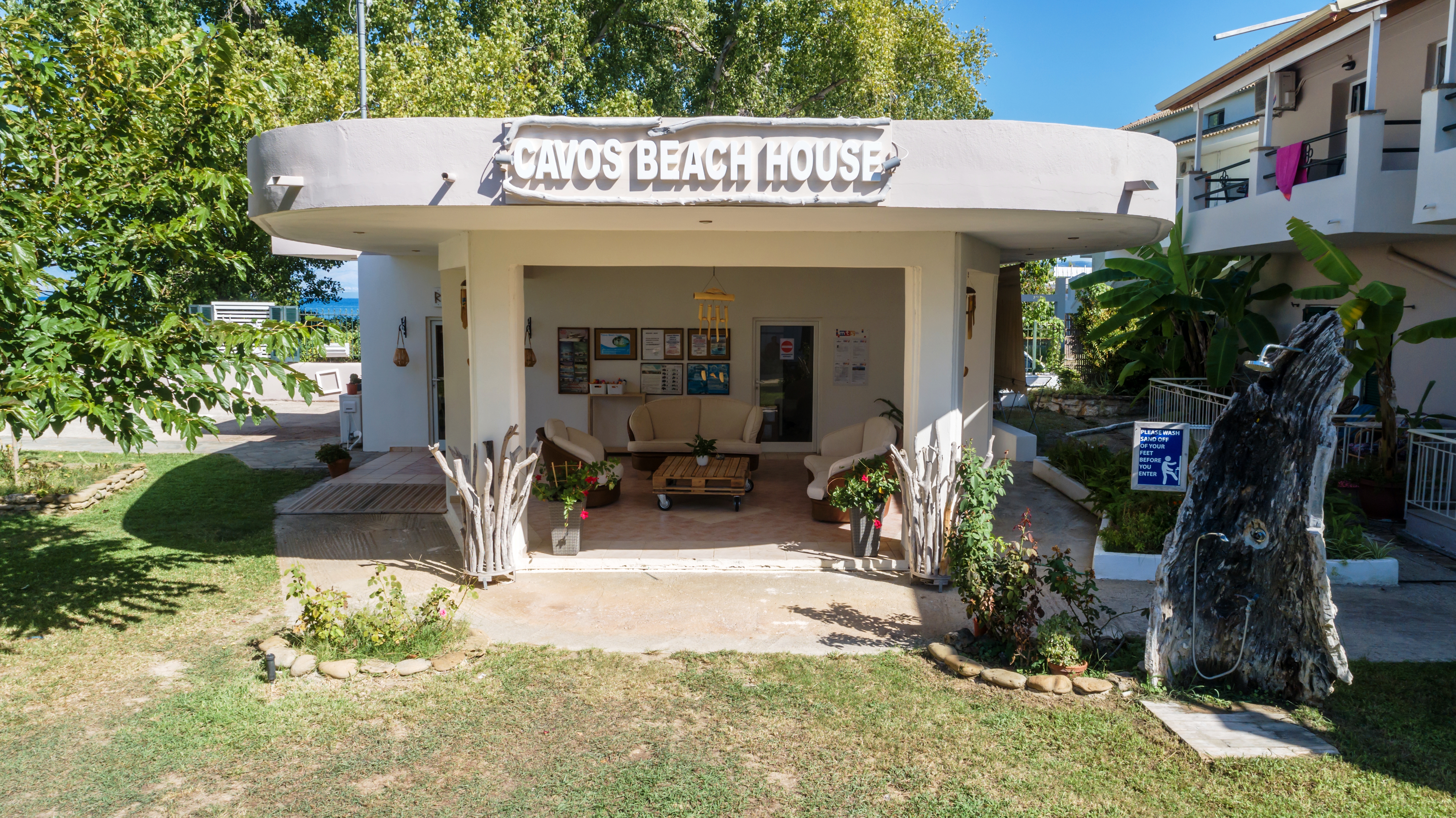 Cavos Beach House 2/27
