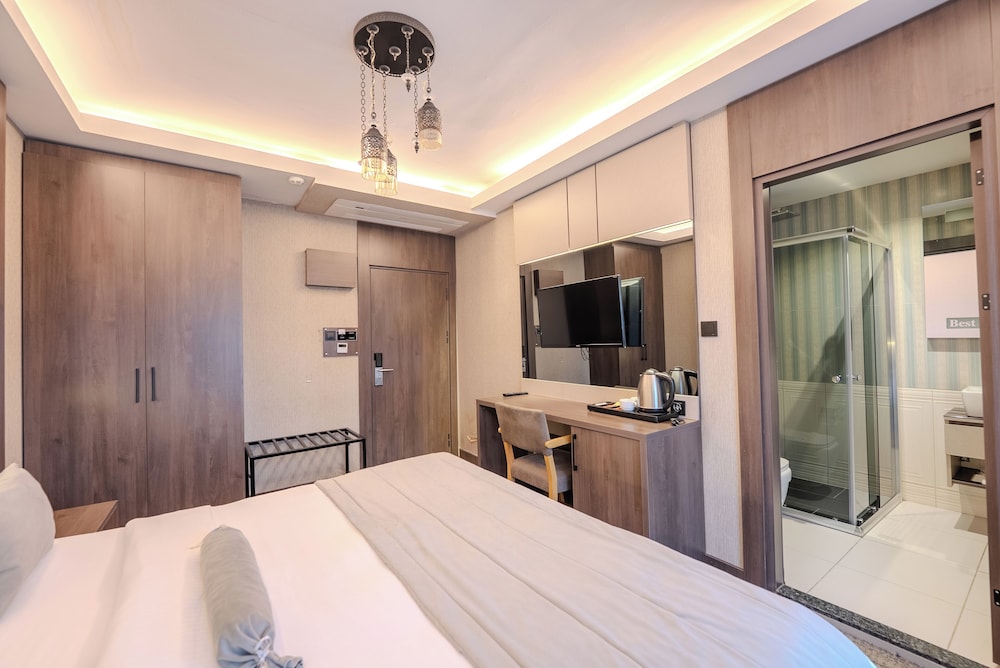 Best Garden Hotel 19/60
