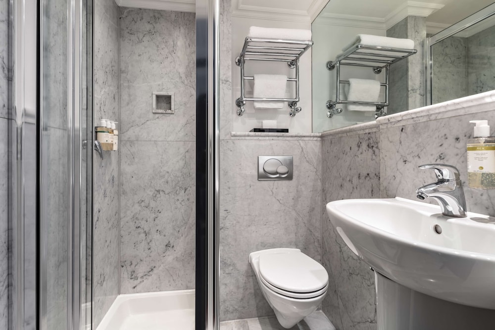 Radisson Blu Hotel London Euston Square 12/62