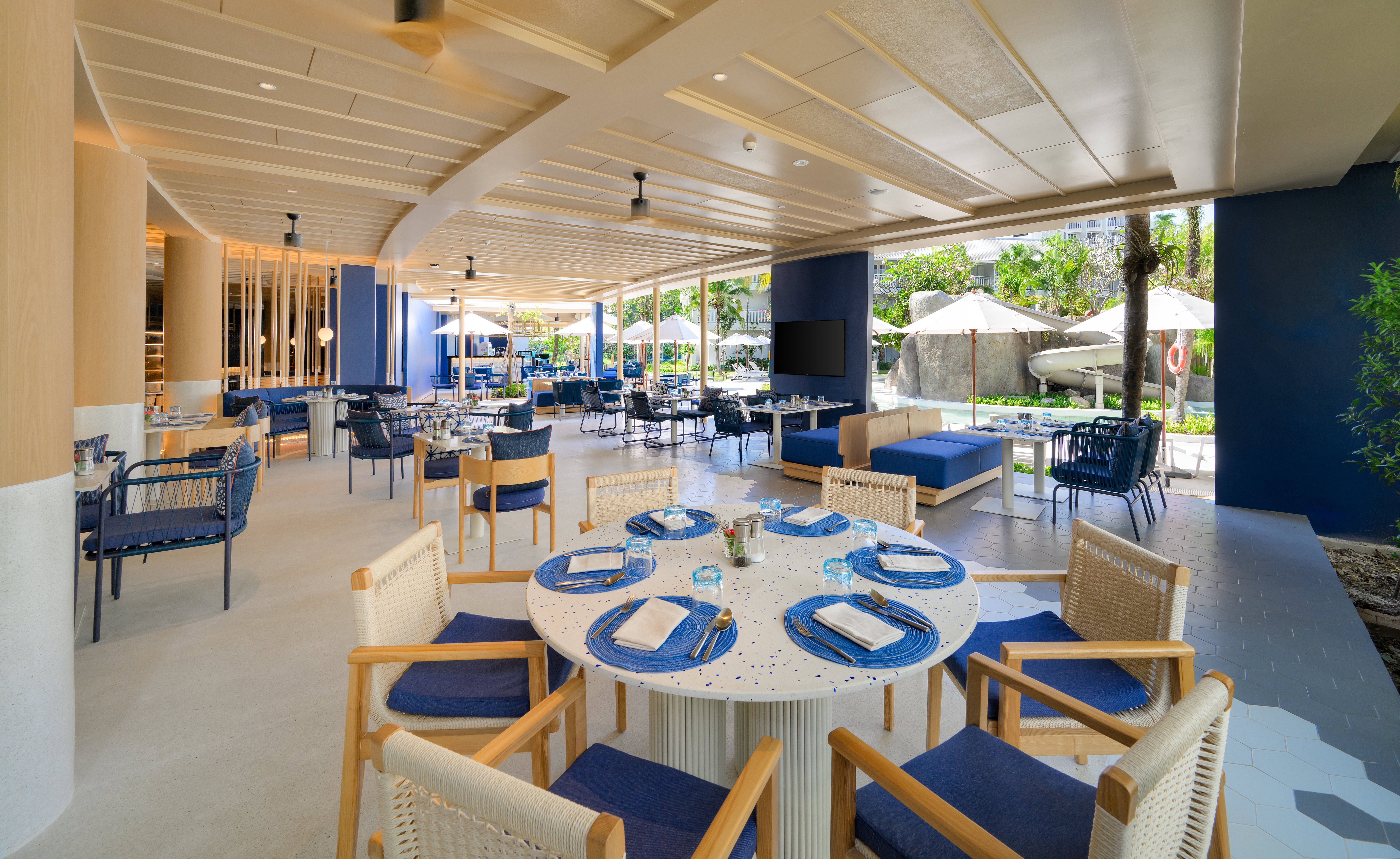 Centara Karon Resort Phuket 77/85
