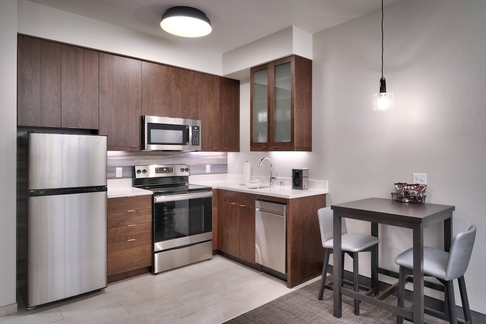 Residence Inn by Marriott La Quinta 33/49