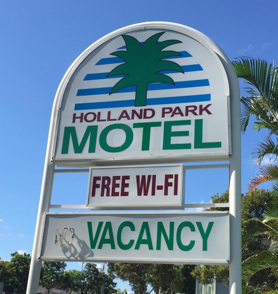 Holland Park Motel 2/33