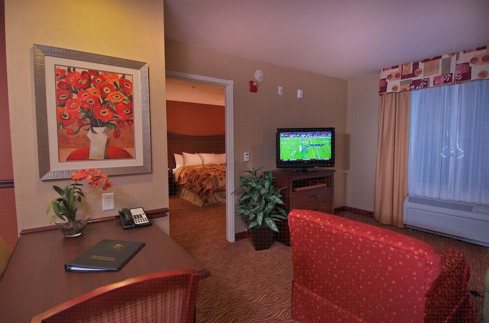Homewood Suites By Hilton Medford 39/61