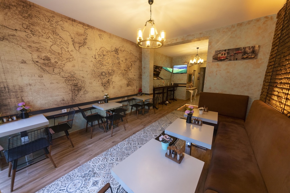 Royal Taksim Suites 28/50