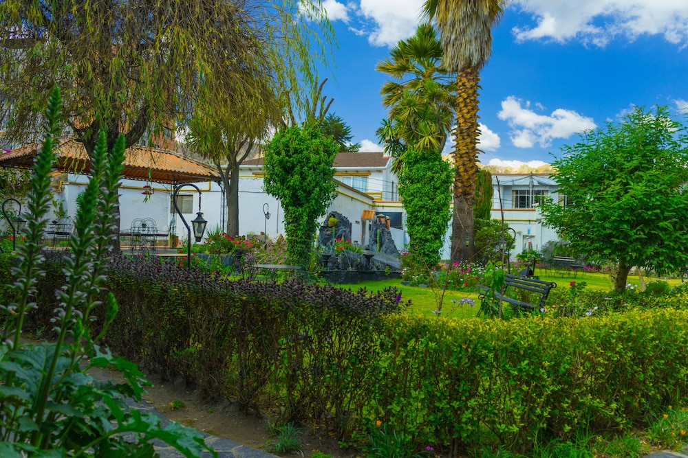 HOTEL CALACOTO 38/47