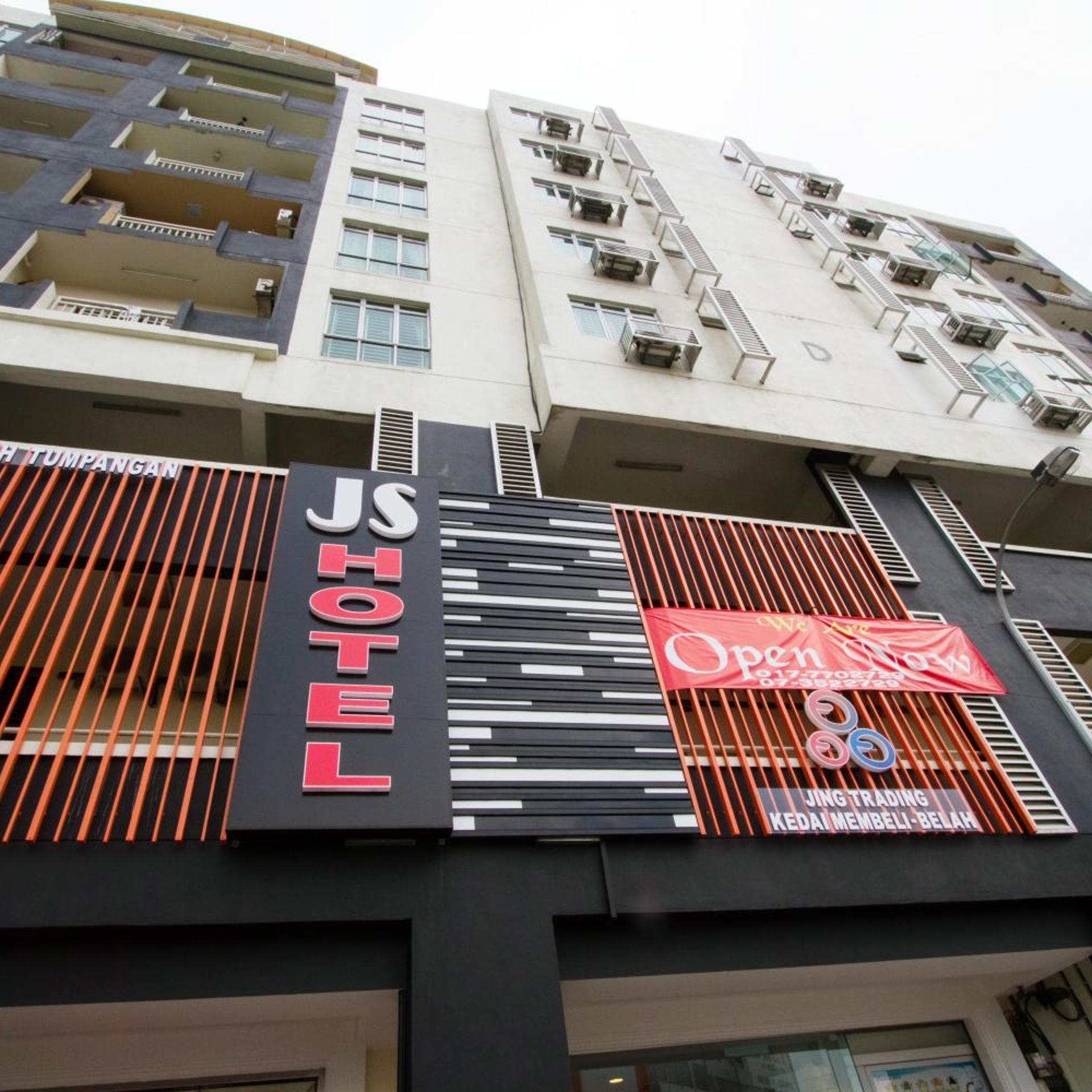 Js Hotel 2/60