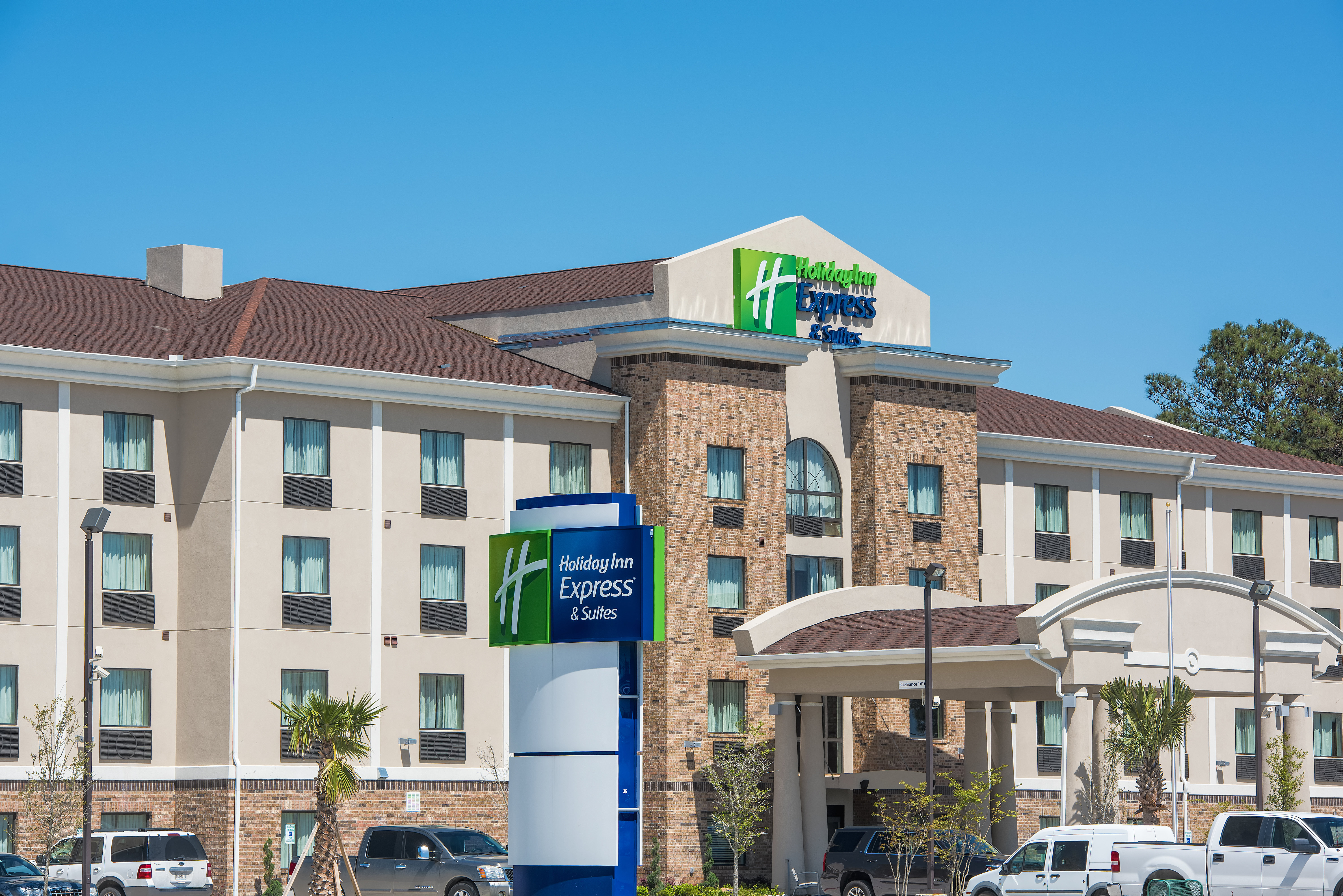 Holiday Inn Express Suites Houston North Iah Area 3/44