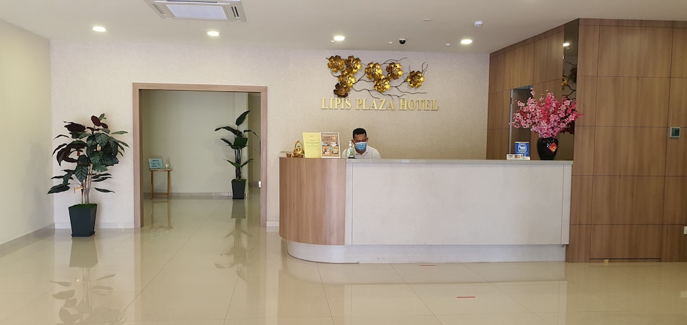 Lipis Plaza Hotel 8/24