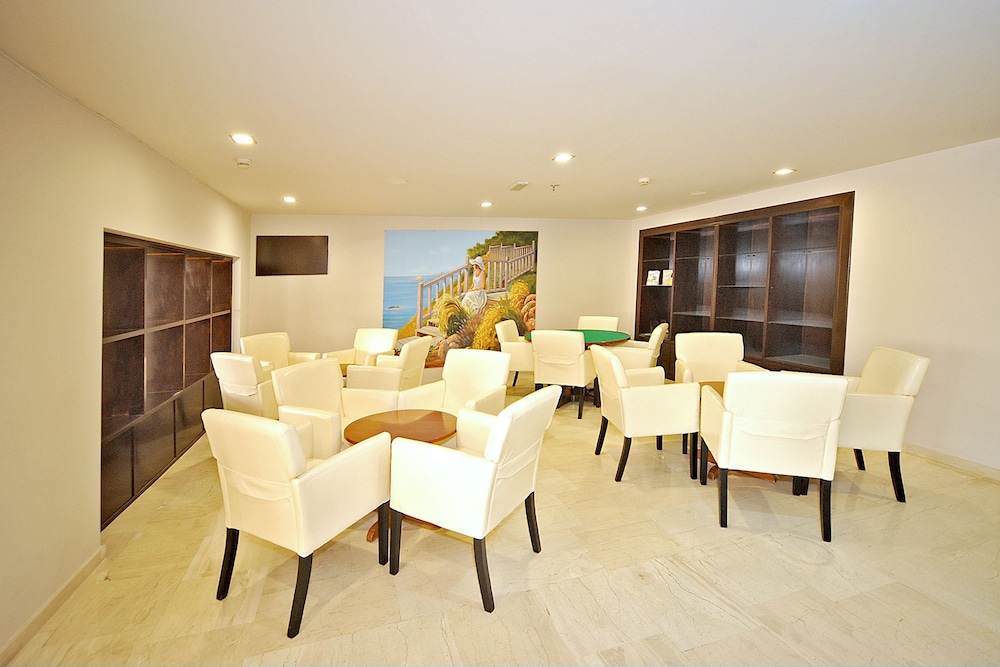 Saint Constantine Hotel 31/49