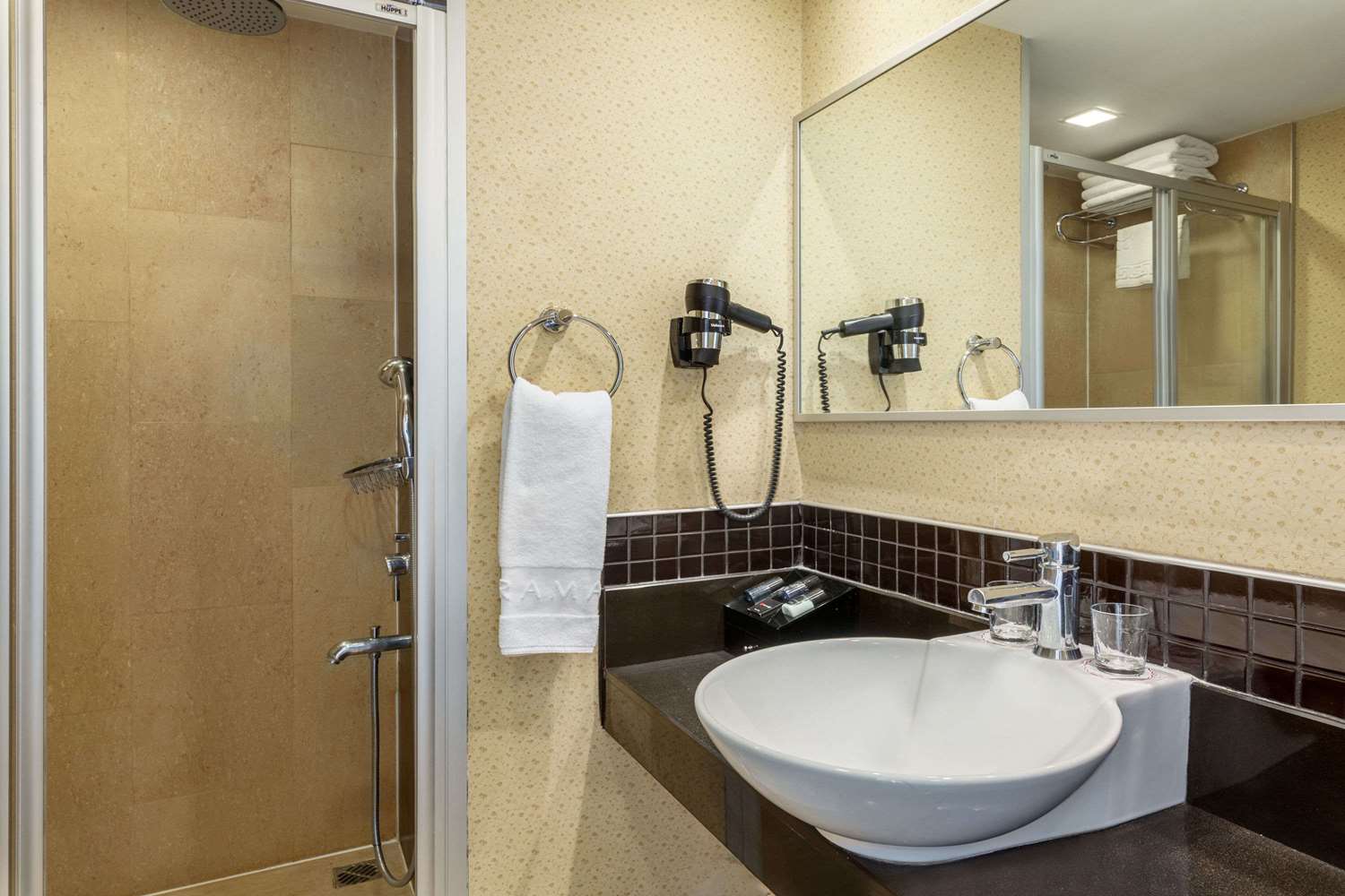 Ramada by Wyndham Ankara 39/40