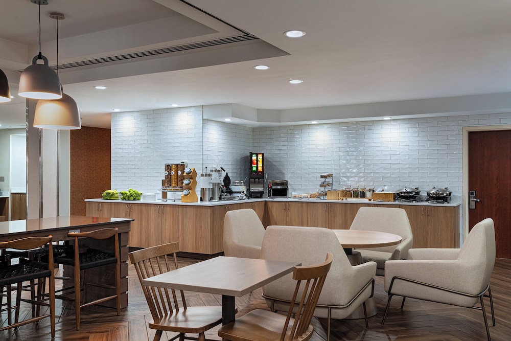 Fairfield Inn Medford Long Island 38/50