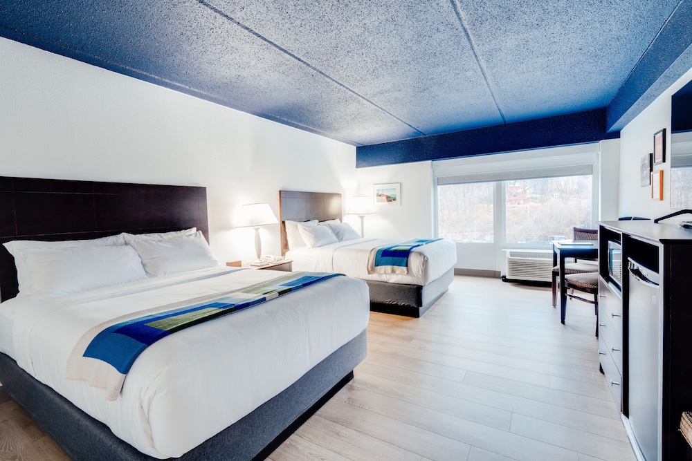 Hotel Downstreet, an Ascend Collection Hotel 12/50