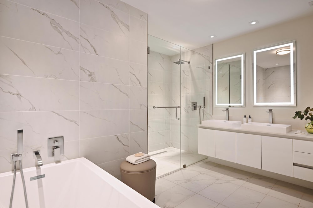 Wellness, Residence, Penthouse, King and Queen Bed
