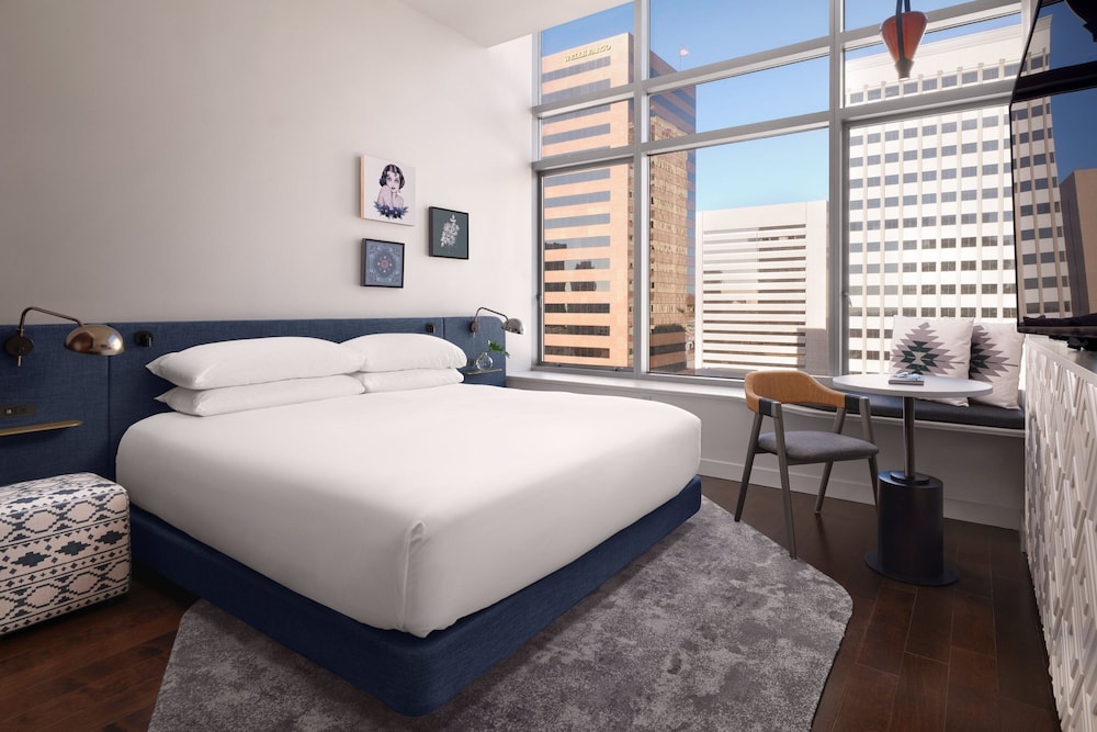 غرفة بسرير كوين، Alma San Diego Downtown, a Tribute Portfolio Hotel 4/9