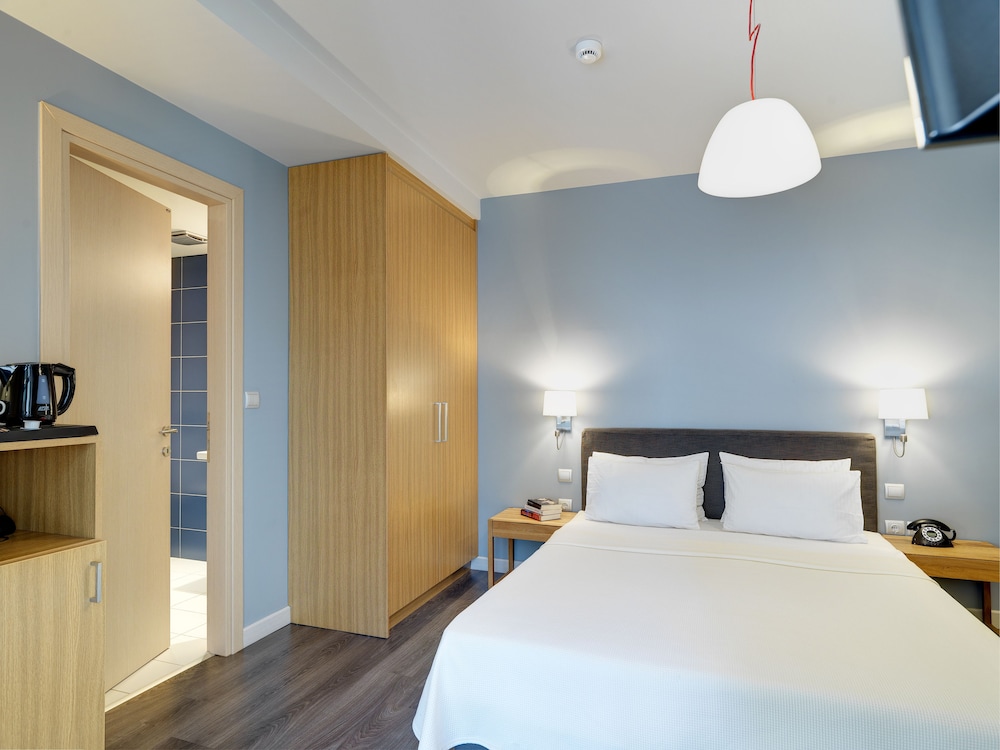 Phidias Piraeus Hotel 27/64