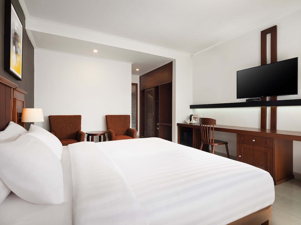 Brits Resort Lovina 24/61