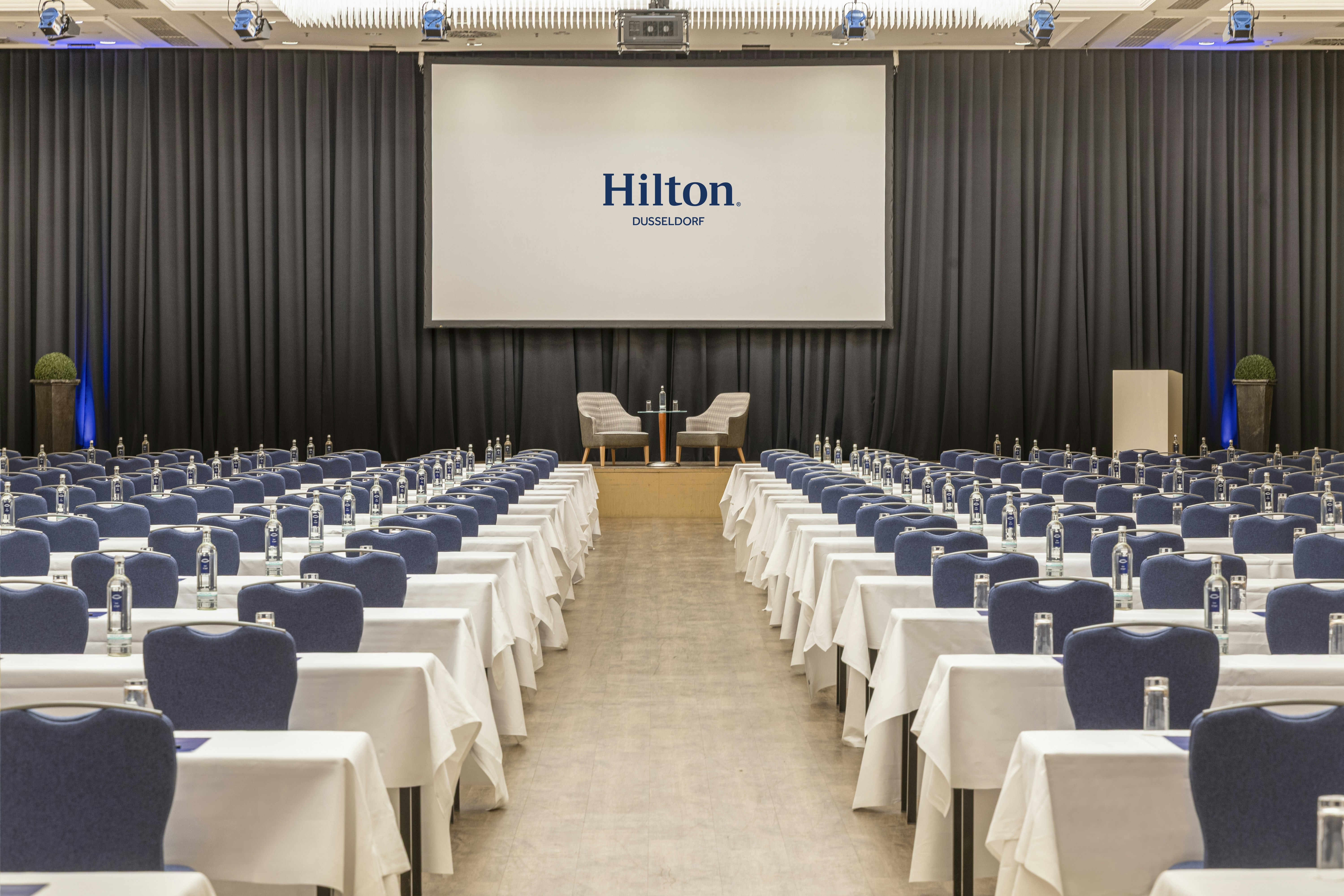 Hilton Duesseldorf 37/48