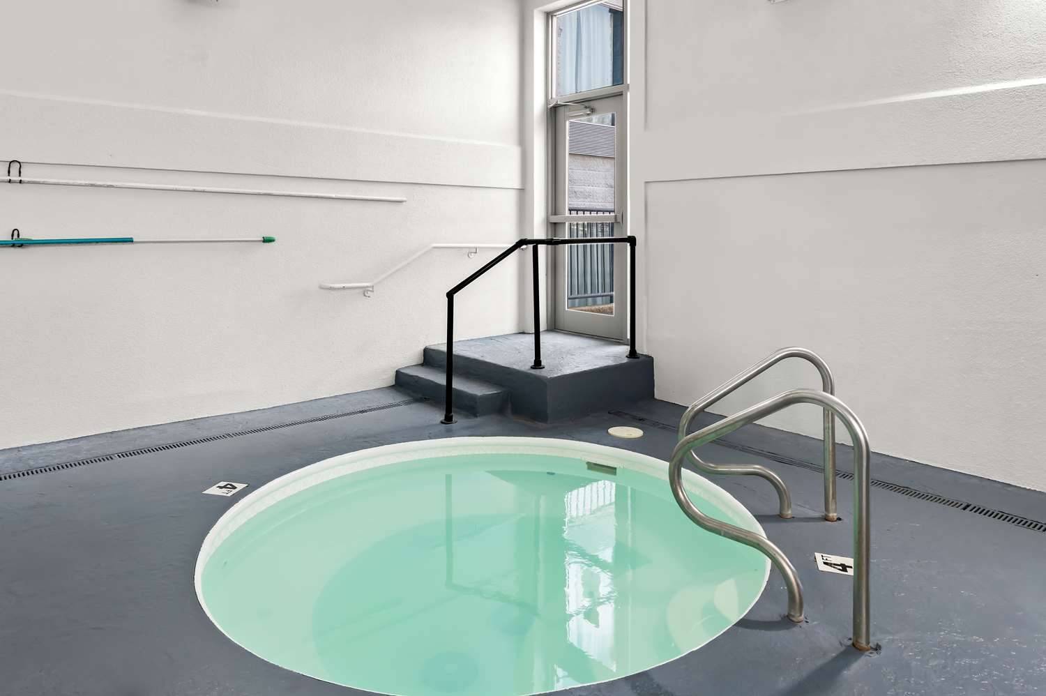 Spark by Hilton Branson Meadows 17/39
