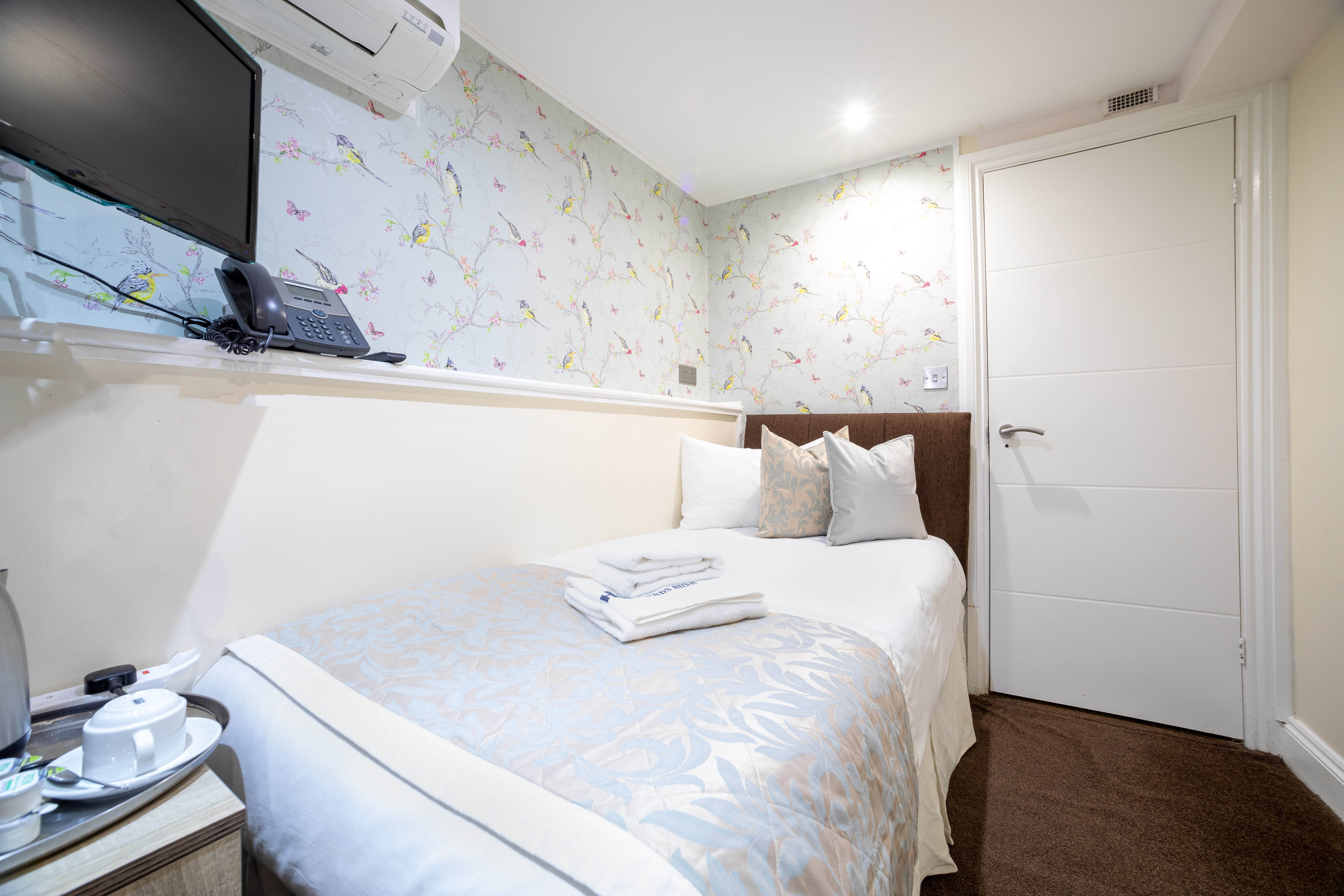 Hotel Shepherds Bush London 13/46