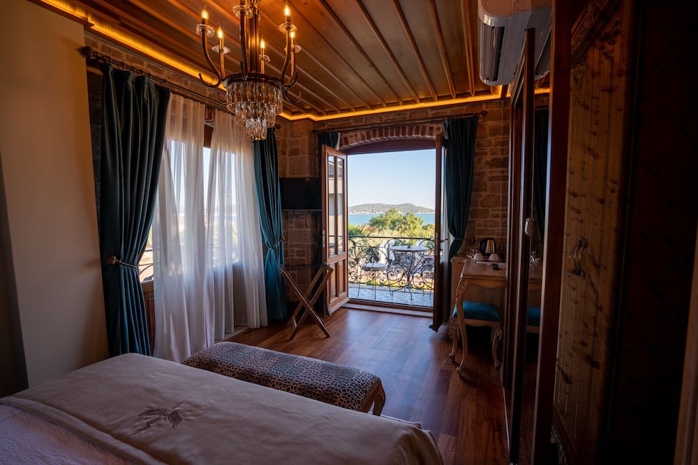 Cunda Baradiel Hotel 14/50