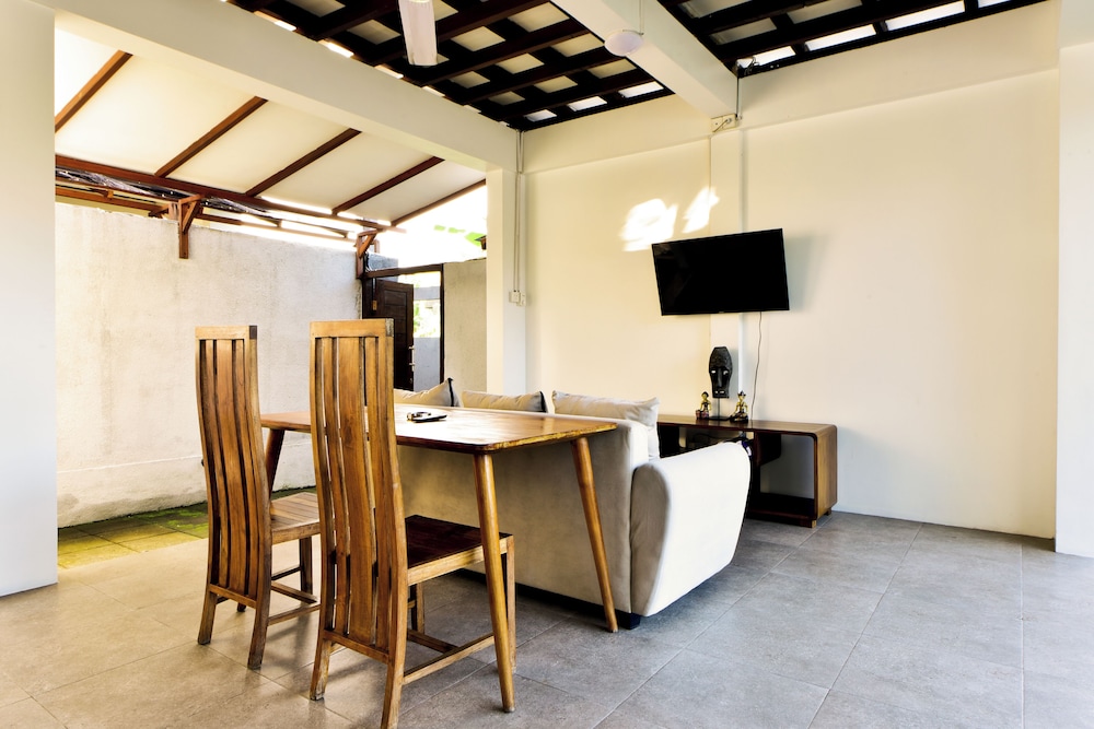 The Lumbung Wood Villa 32/39