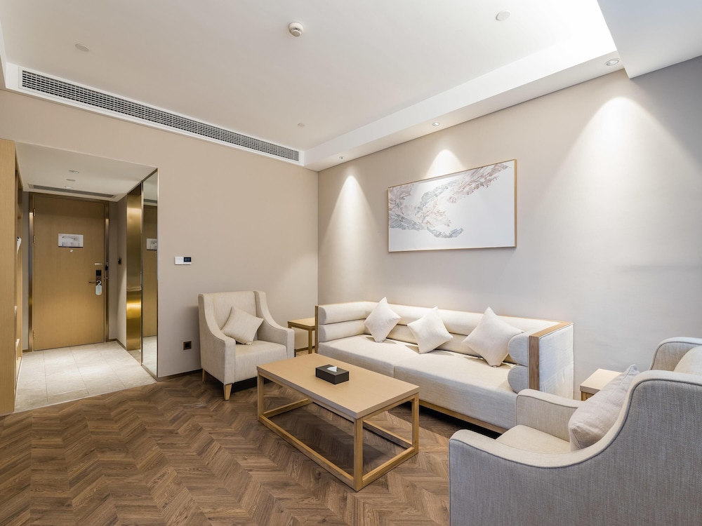 Mercure Changzhou Jintan 25/34
