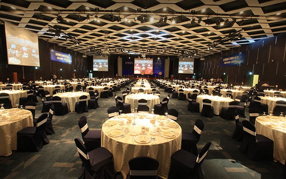 High1 Grand Hotel Convention Tower 59/64