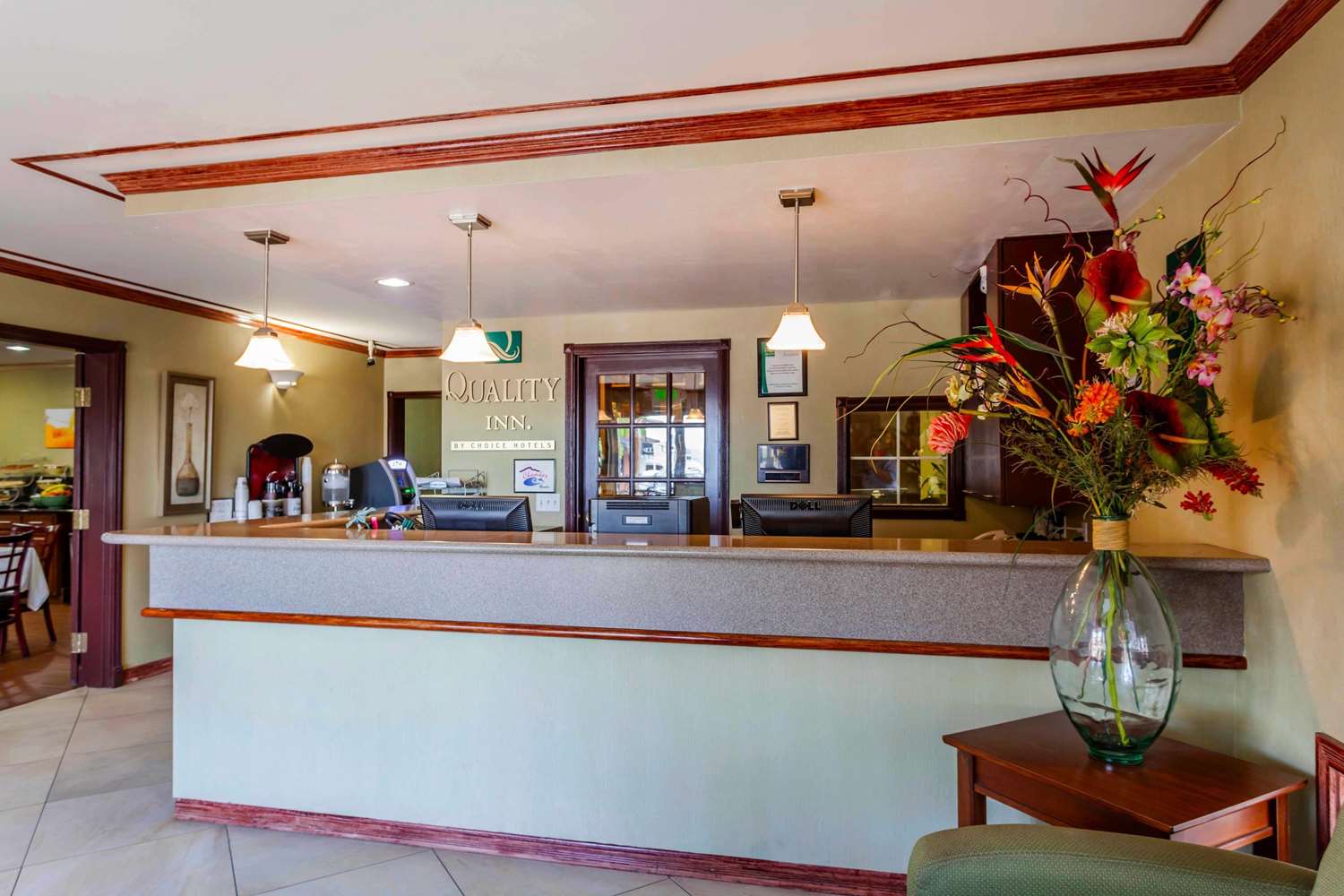 Quality Inn Near Seattle Premium Outlets image