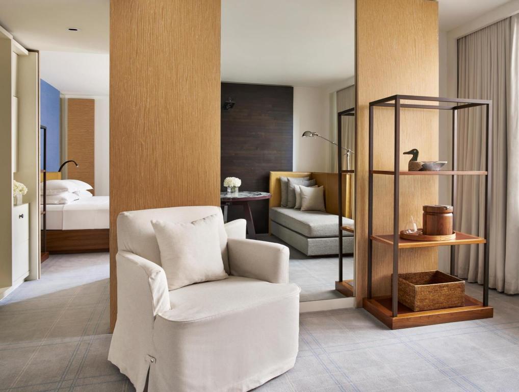 Park, Executive, Suite, King Bed, Accessible