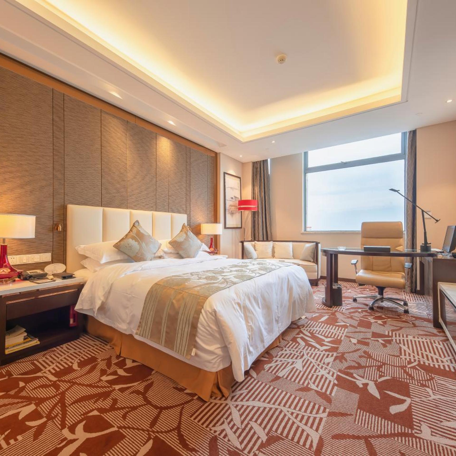 Executive, King Bed, Queen Bed, City View