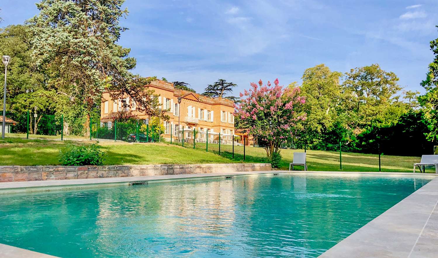 Best Western Premier Le Domaine de Montjoie 18/19