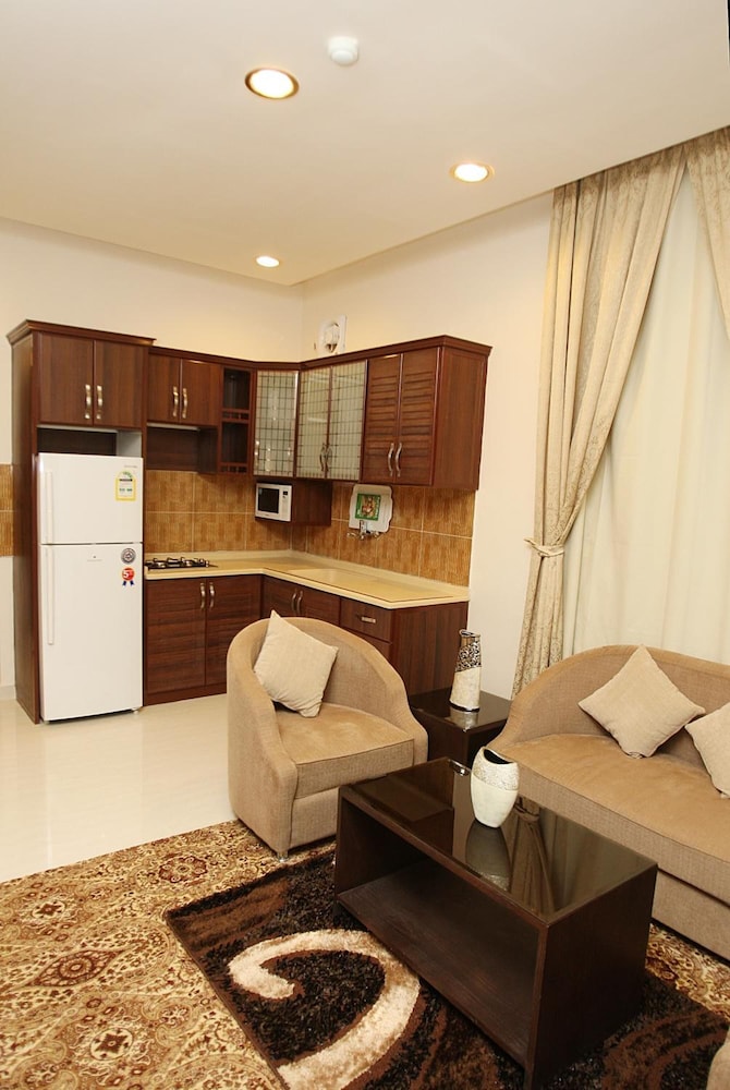 ريست نايت للأجنحة الفندقية النفل(Rest Night Serviced Apartments - AL Nafal) 50/72