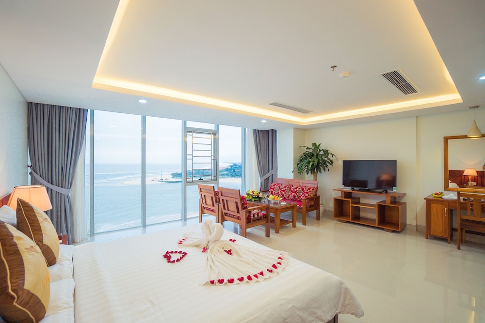 Vinh Hoang Hotel 24/66