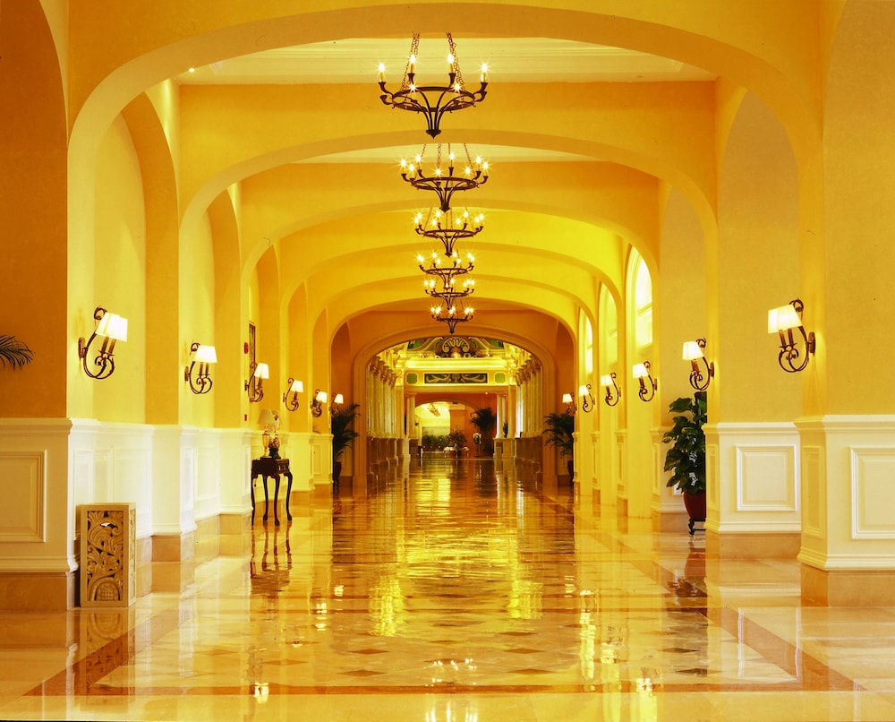 Guangzhou Phoenix City Hotel 4/63